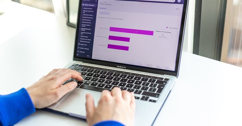 10 เว็บหวยจ่ายเต็ม เมษายน 2569 บาทละ 900 ไม่อั้น